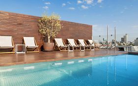 Melia Madrid Serrano